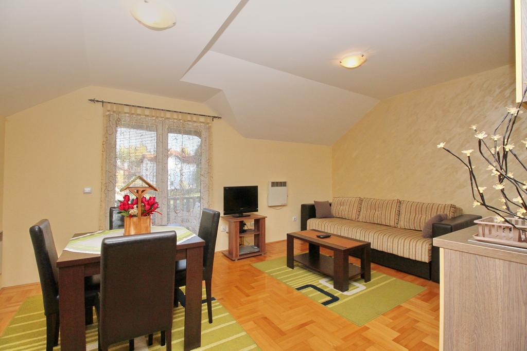 Apartments Vila Velickovic Zlatibor Ngoại thất bức ảnh
